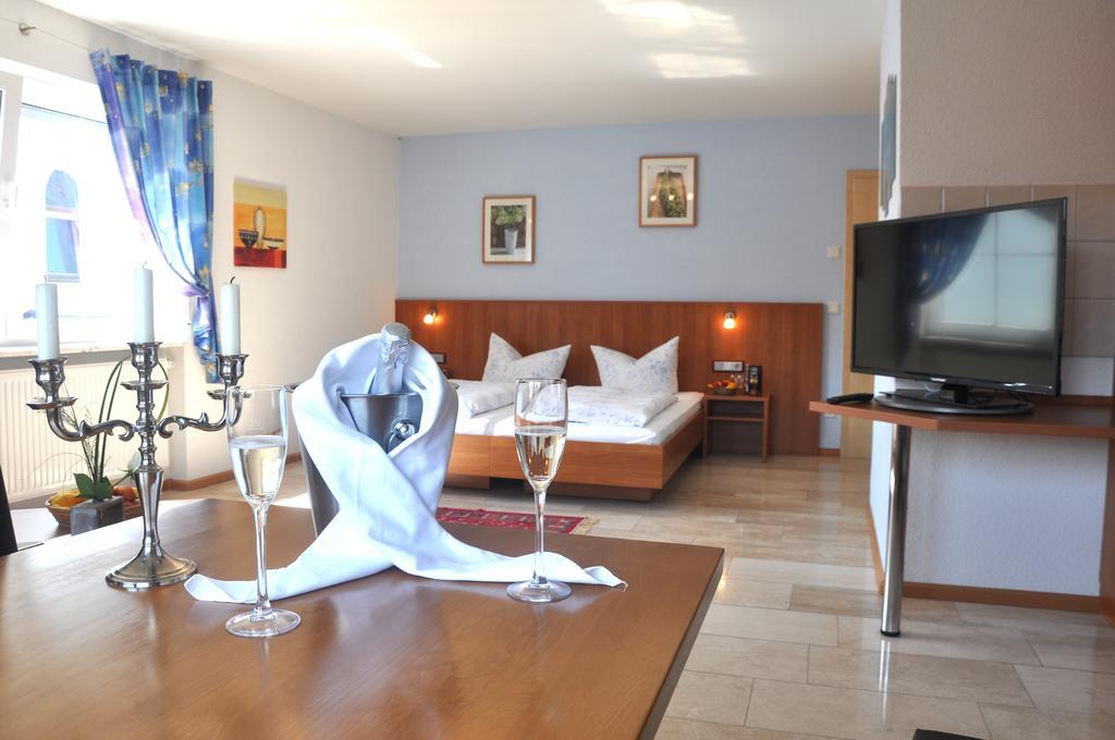 Hotel Muehleinsel Kenzingen Værelse billede