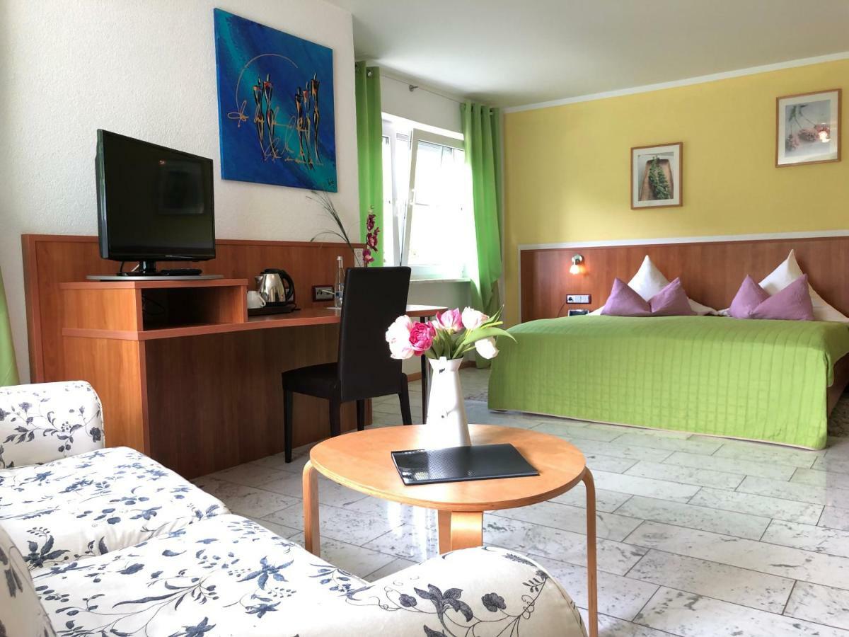 Hotel Muehleinsel Kenzingen Eksteriør billede